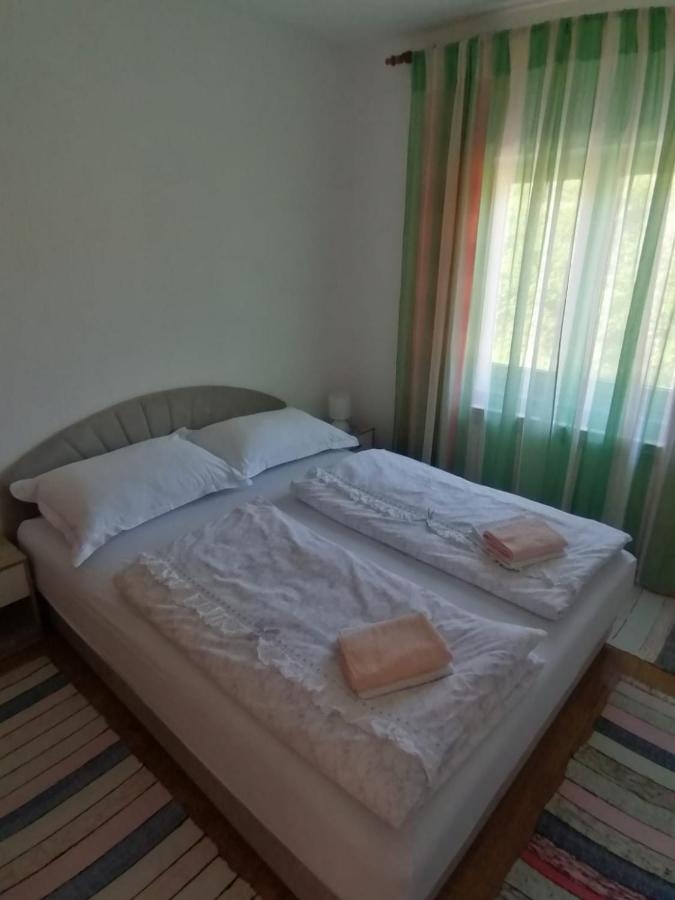 Apartman Juka Krasno Polje Extérieur photo