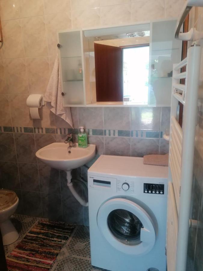 Apartman Juka Krasno Polje Extérieur photo