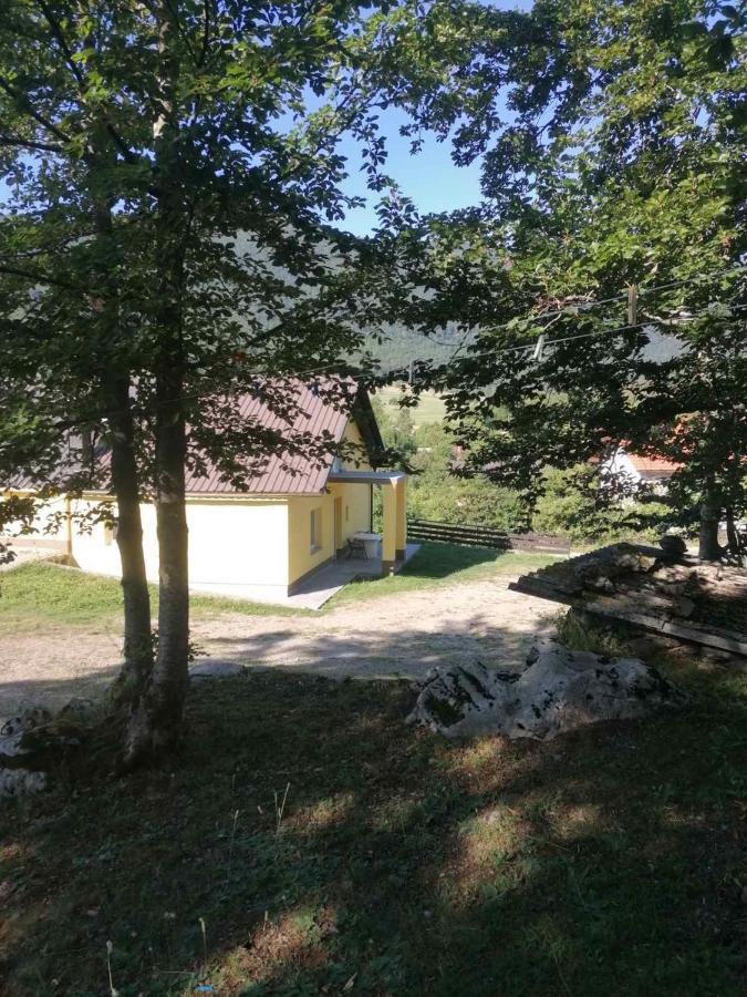 Apartman Juka Krasno Polje Extérieur photo
