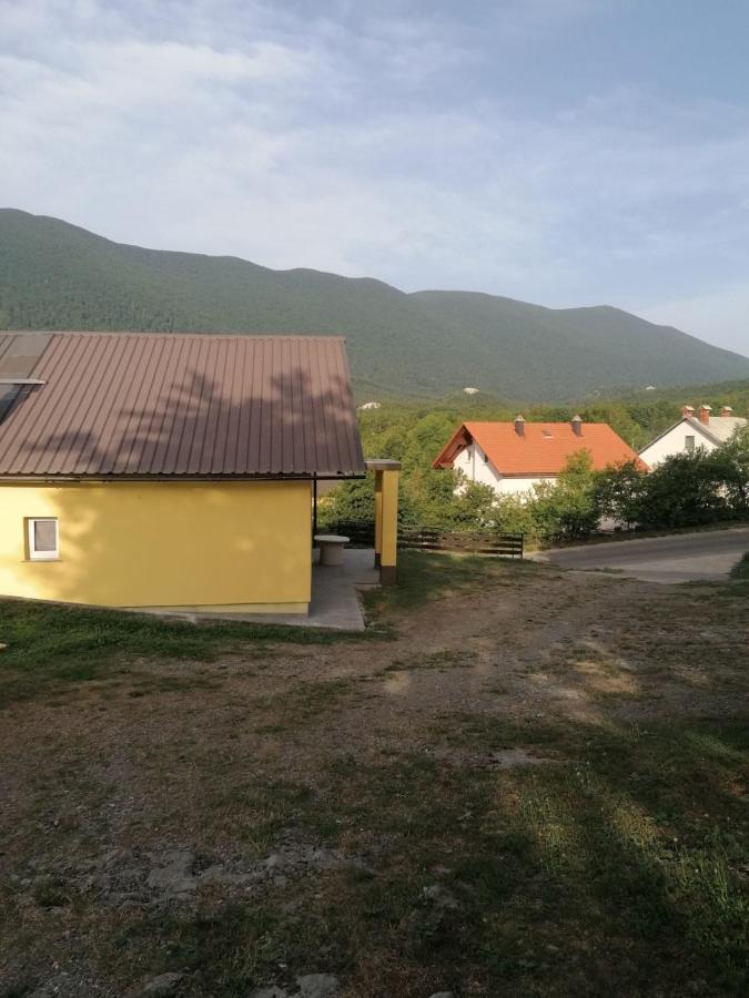 Apartman Juka Krasno Polje Extérieur photo